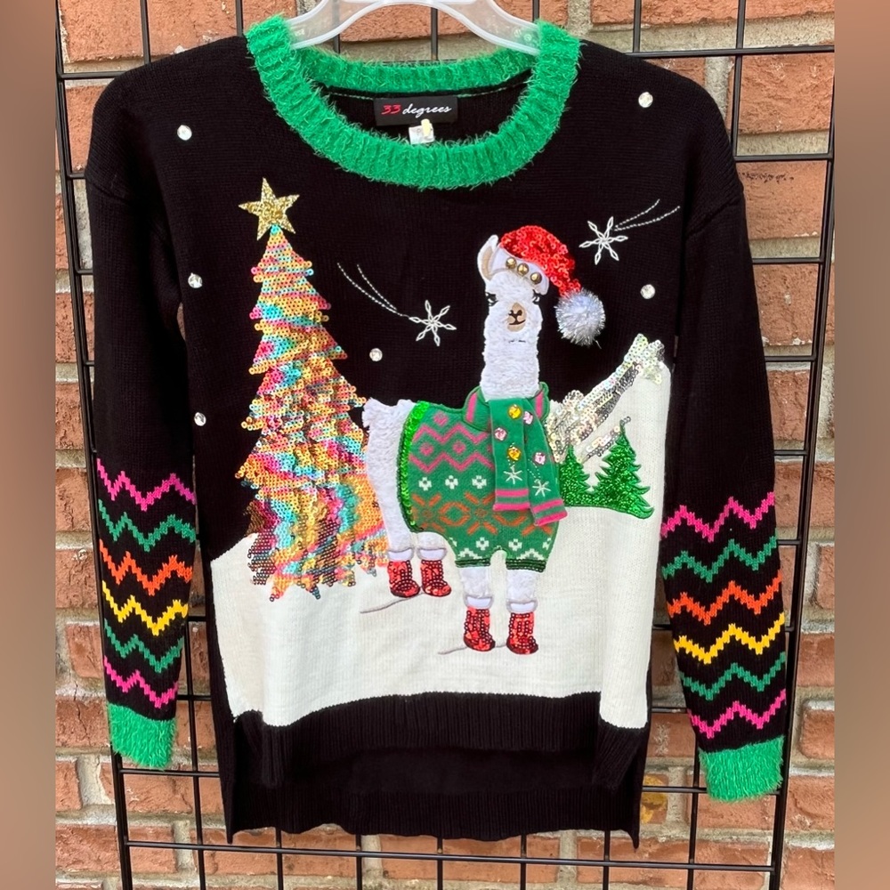 33 Degrees Llama Christmas Sweater Size S EUC